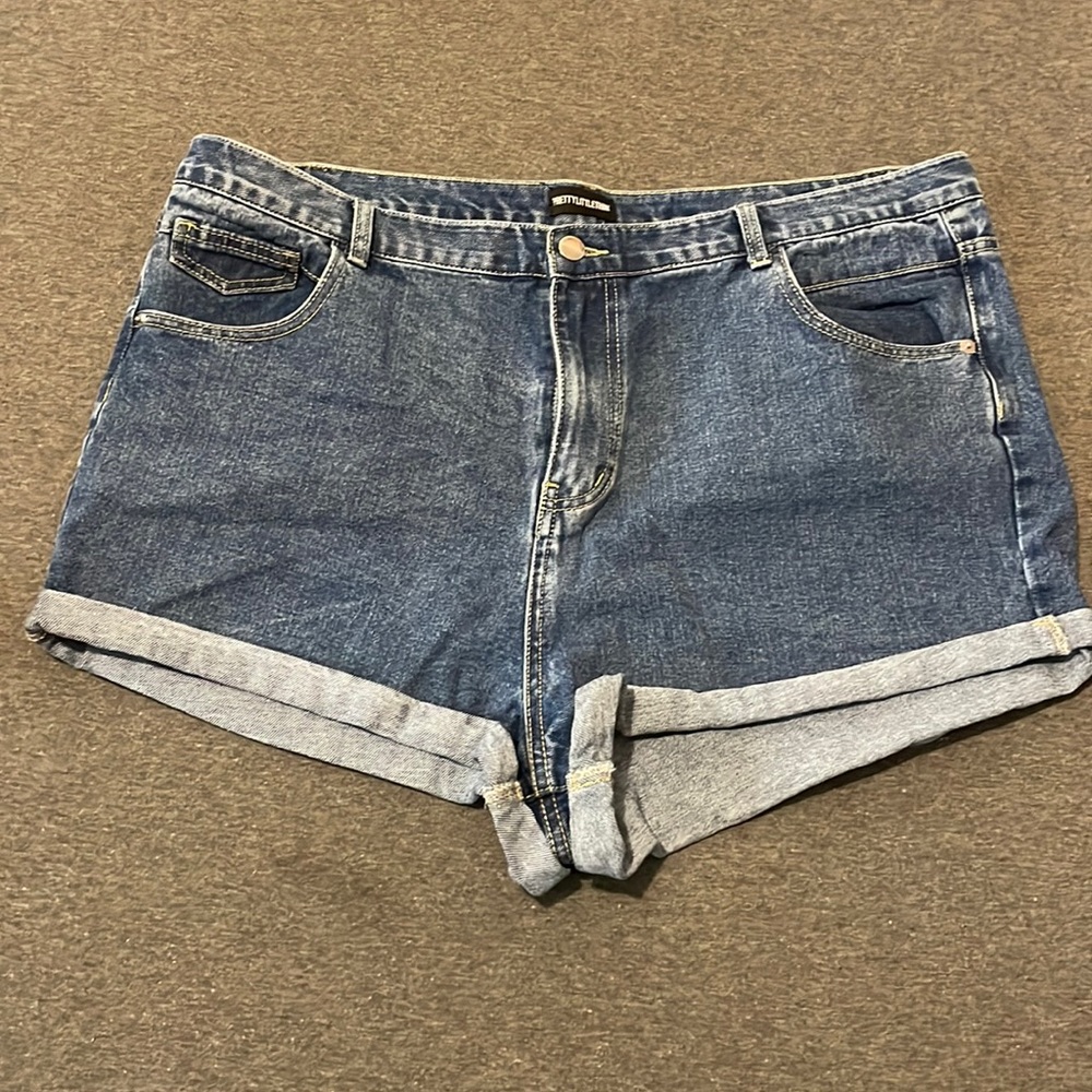Blue high waisted mom denim shorts